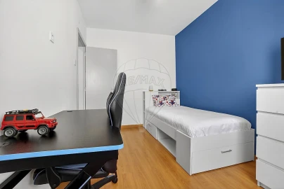 Apartamento T3 para Venda em Vialonga