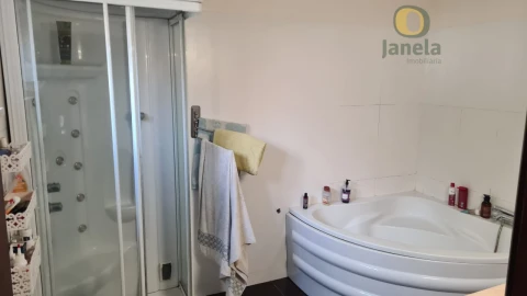 Quinta T5 para Venda em Guia