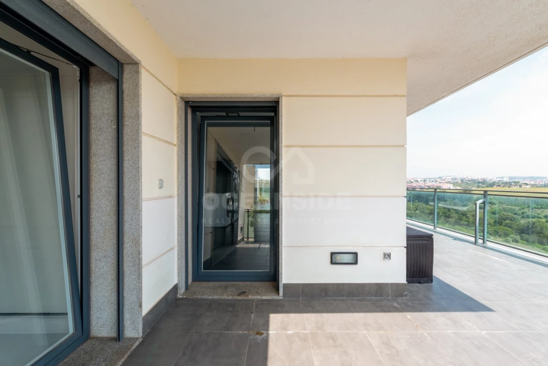 Apartamento T3 para Venda em Barcarena Foto 9