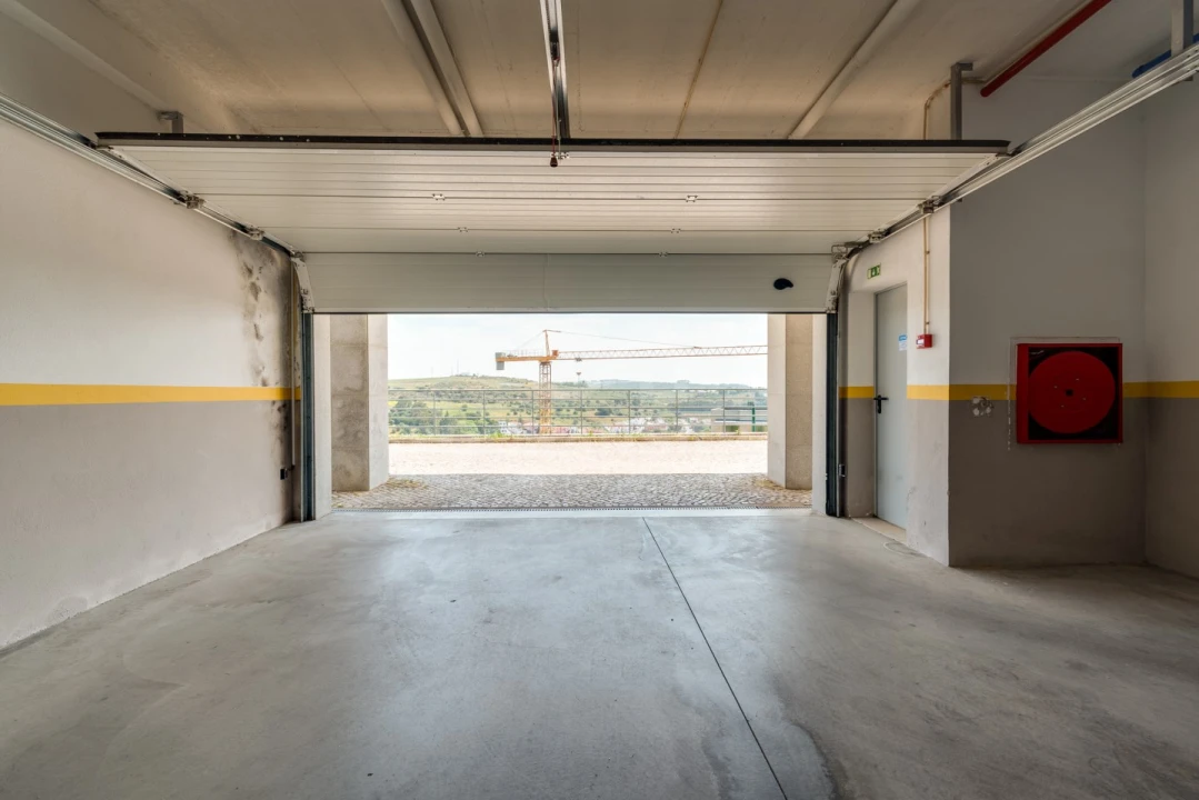 Apartamento T3 para Venda em Barcarena Foto 60