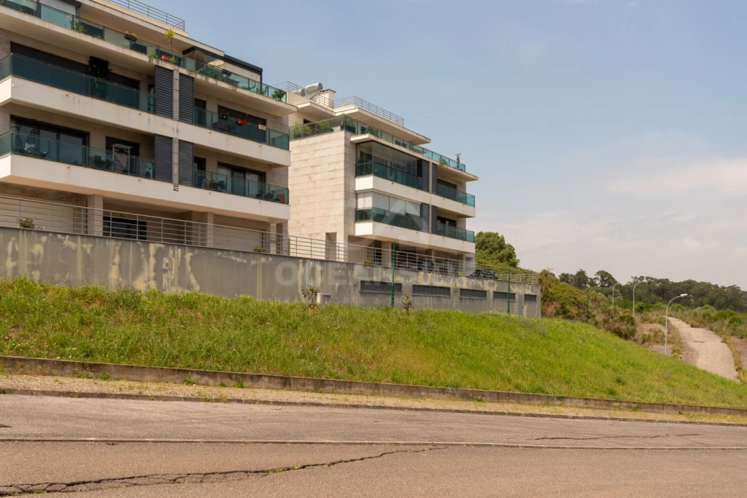 Apartamento T3 para Venda em Barcarena Foto 63