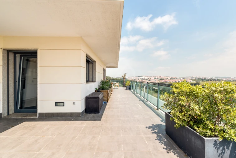 Apartamento T3 para Venda em Barcarena Foto 7