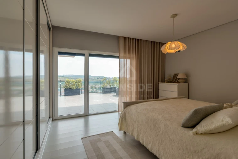 Apartamento T3 para Venda em Barcarena Foto 40