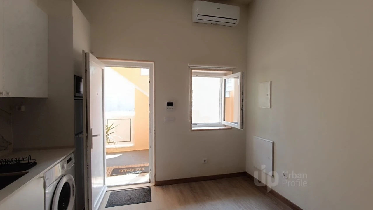 Apartamento T1 para Arrendamento em Carcavelos e Parede Foto 2
