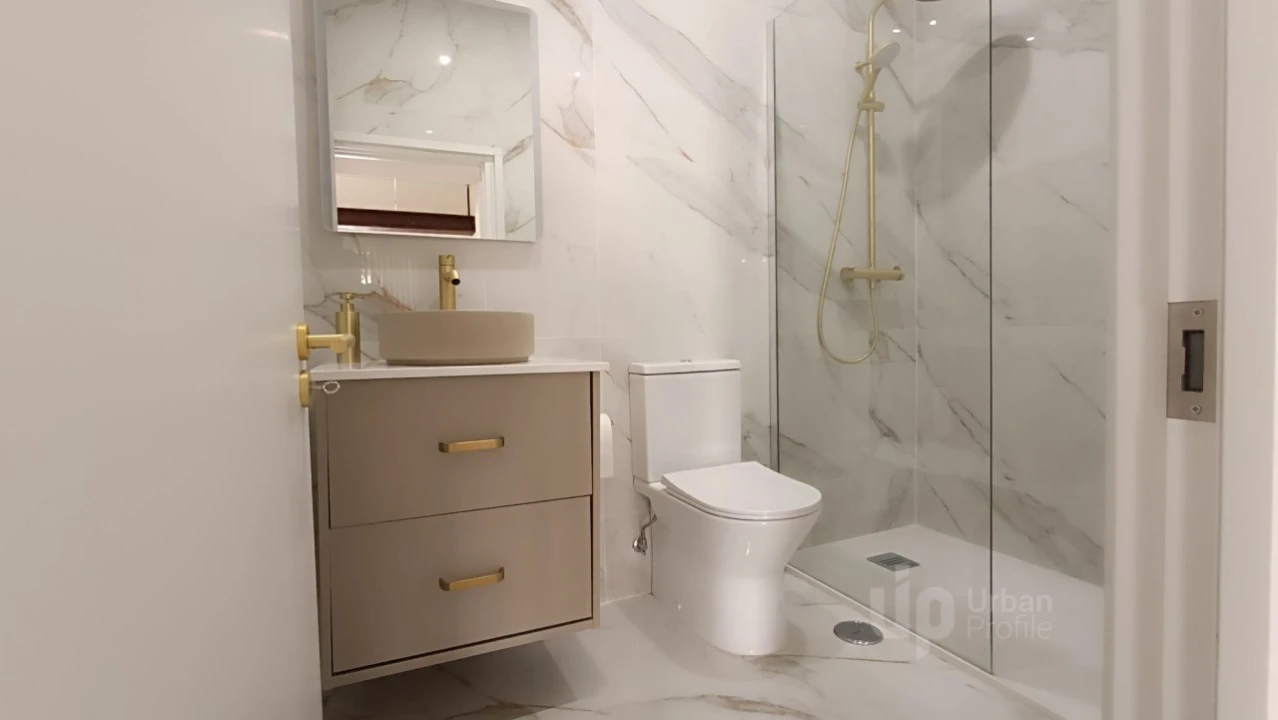 Apartamento T1 para Arrendamento em Carcavelos e Parede Foto 4