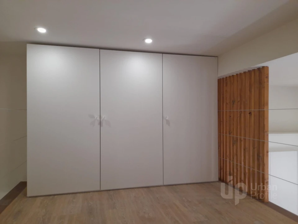 Apartamento T1 para Arrendamento em Carcavelos e Parede Foto 9
