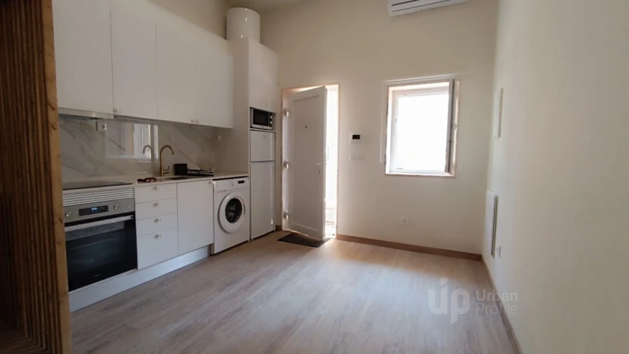 Apartamento T1 para Arrendamento em Carcavelos e Parede