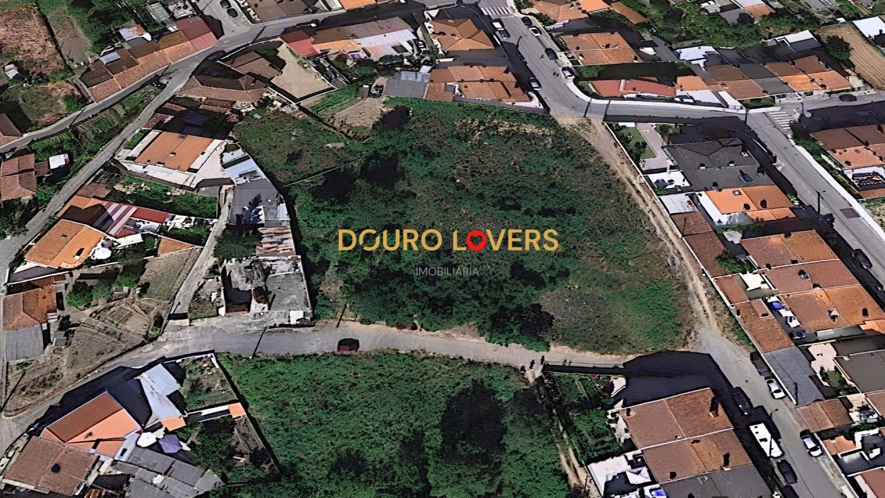 Terreno para Venda em Fânzeres e São Pedro da Cova Foto 25