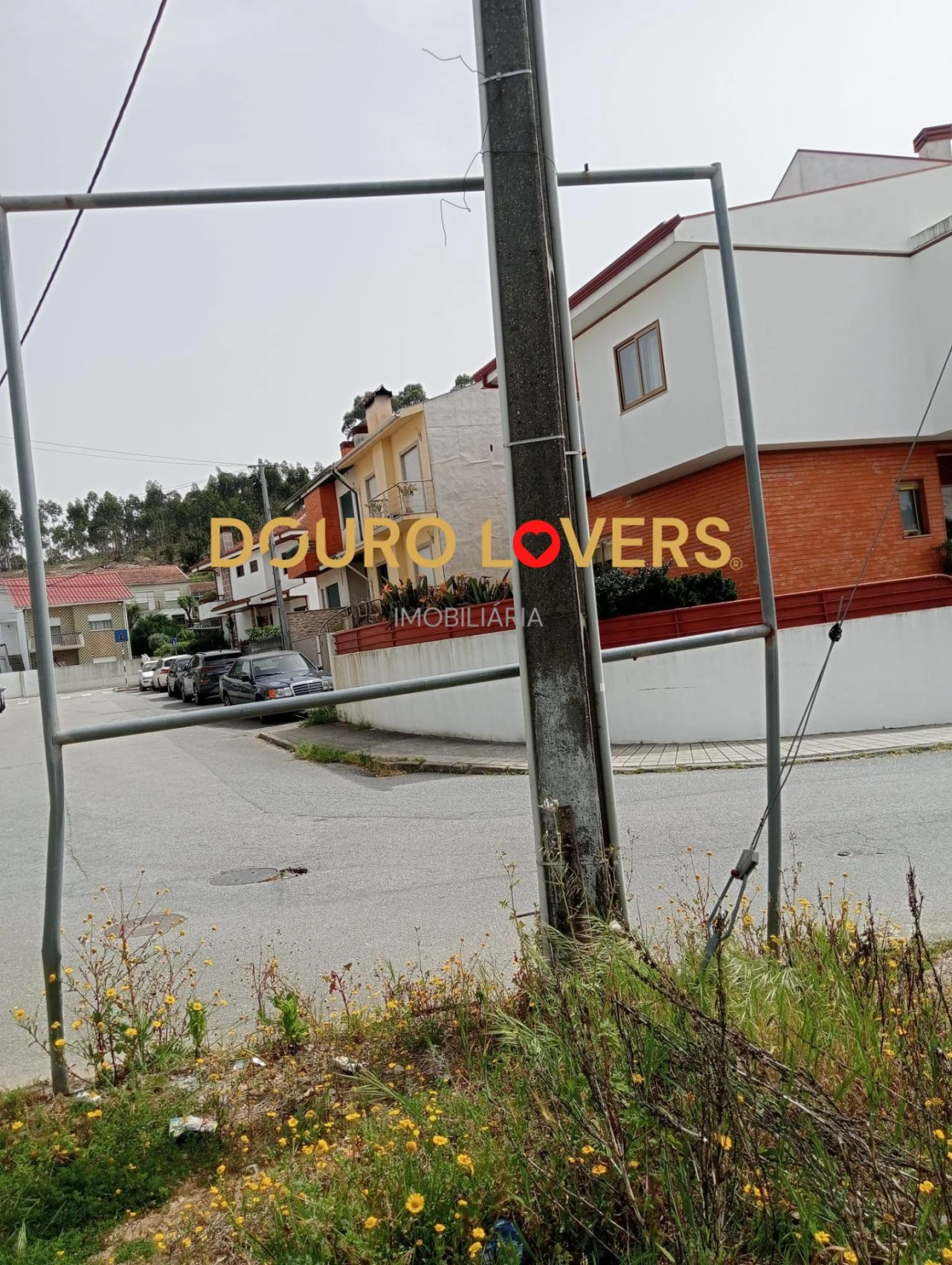 Terreno para Venda em Fânzeres e São Pedro da Cova Foto 7