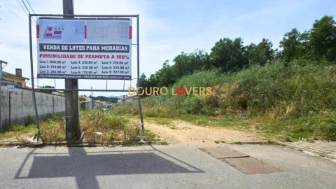 Terreno para Venda em Fânzeres e São Pedro da Cova