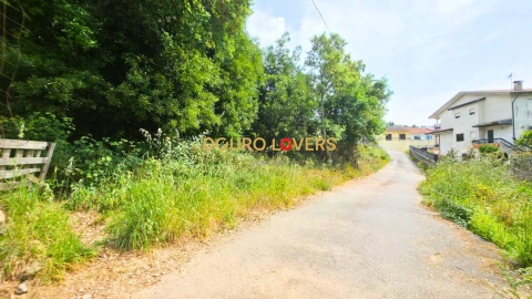 Terreno para Venda em Fânzeres e São Pedro da Cova