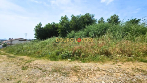 Terreno para Venda em Fânzeres e São Pedro da Cova