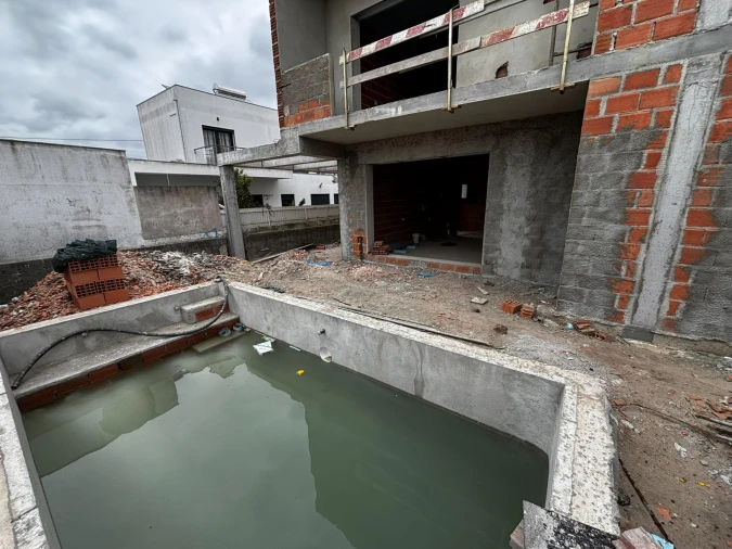 Moradia T4 para Venda em Fernao Ferro Foto 22
