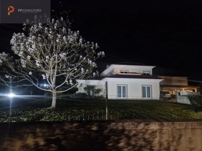 Moradia T7 para Venda em Oliveira do Bairro Foto 32