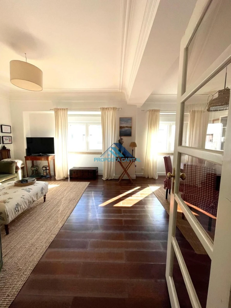 Apartamento T3 para Venda em Areeiro Foto 2