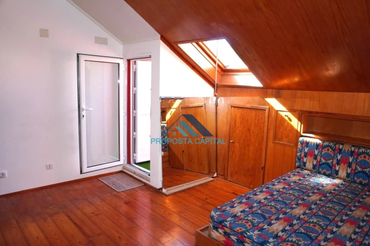 Apartamento T3 para Venda em Areeiro Foto 29