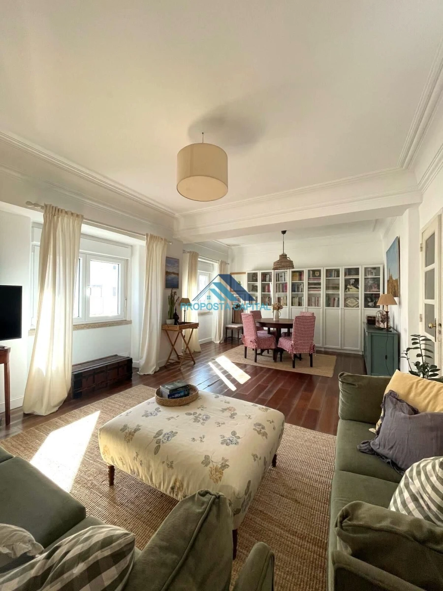 Apartamento T3 para Venda em Areeiro Foto 4