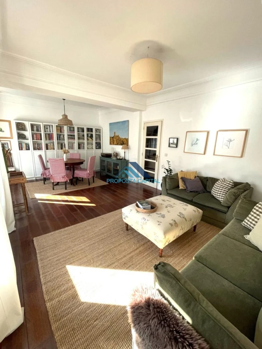 Apartamento T3 para Venda em Areeiro Foto 5