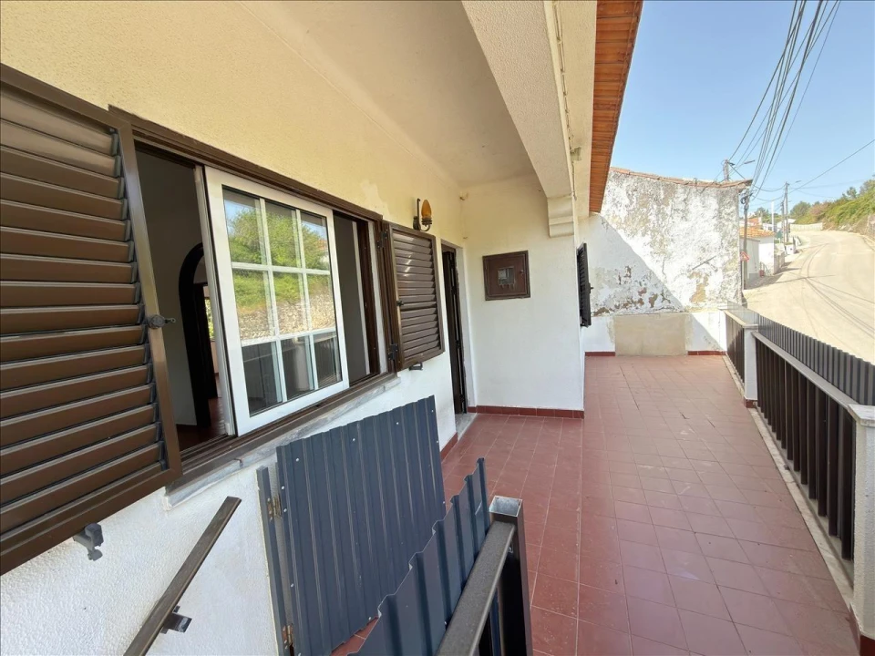 Moradia T2 para Venda em Meca Foto 2