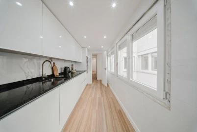 Apartamento T3 para Venda em Misericórdia