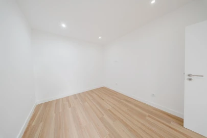 Apartamento T3 para Venda em Misericórdia