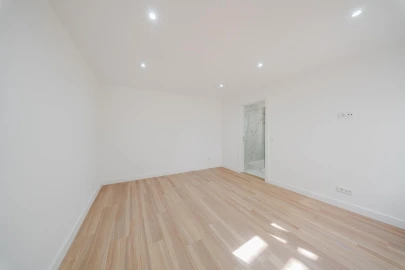 Apartamento T3 para Venda em Misericórdia