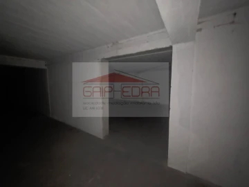 Loja para Venda em Marrazes e Barosa