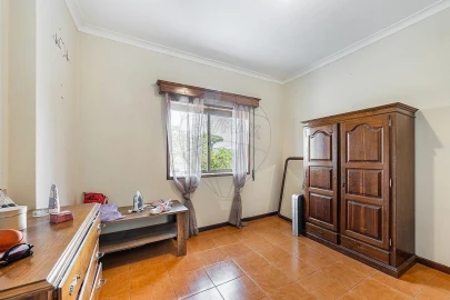 Moradia T3 para Venda em Cruz