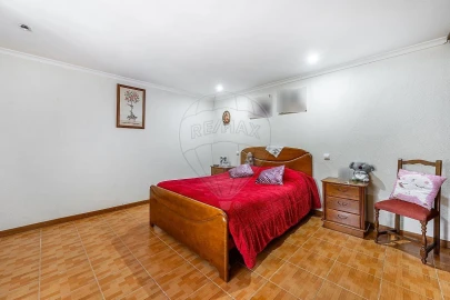 Moradia T3 para Venda em Cruz