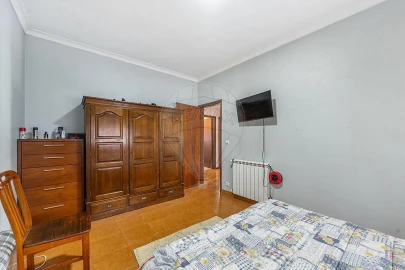 Moradia T3 para Venda em Cruz