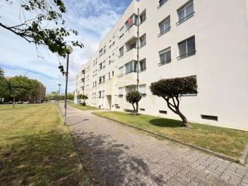 Apartamento T2 para Venda em Póvoa de Varzim, Beiriz e Argivai