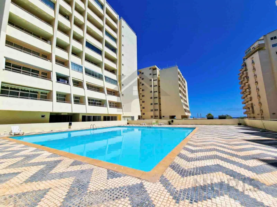 Apartamento T1 para Venda em Portimão Foto 21