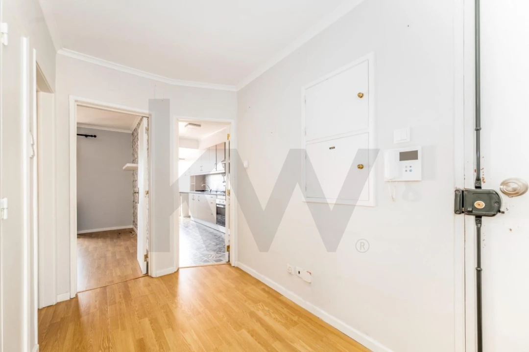 Apartamento T2 para Venda em Carnaxide e Queijas Foto 9