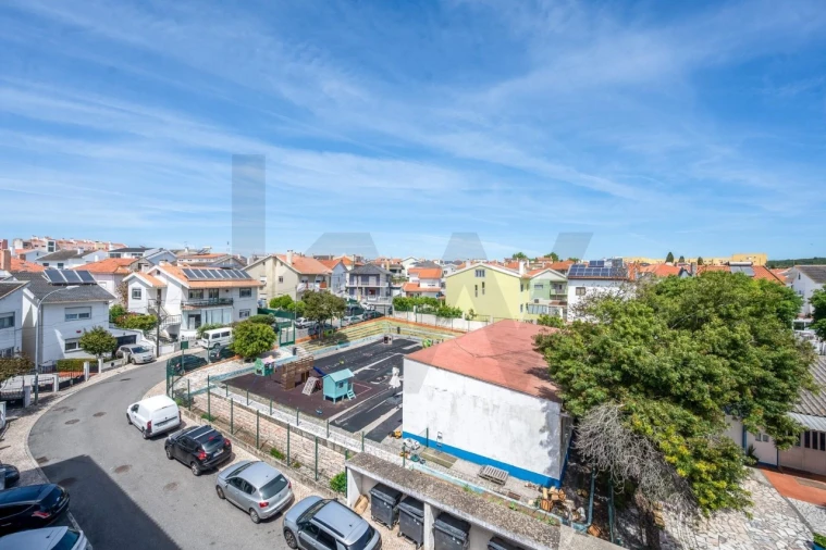 Apartamento T2 para Venda em Carnaxide e Queijas Foto 25