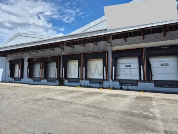Armazém para Venda em São João da Madeira