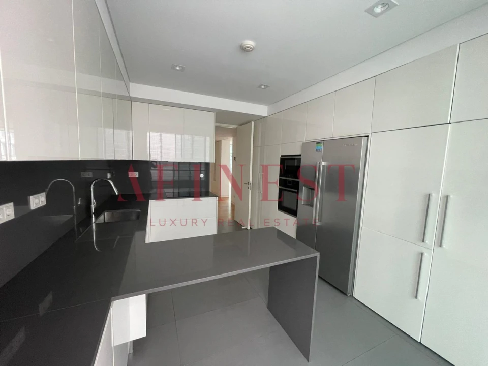 Apartamento T3 para Arrendamento em Marvila Foto 13