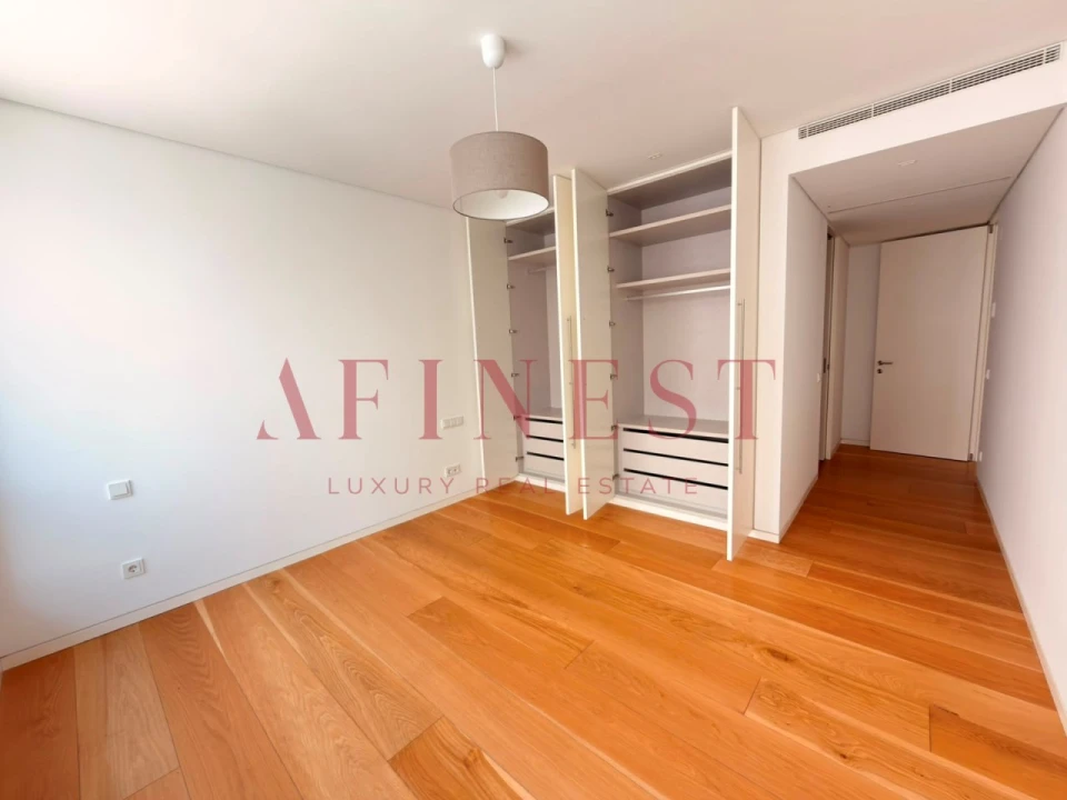 Apartamento T3 para Arrendamento em Marvila Foto 29