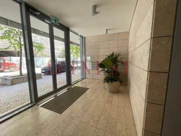 Apartamento T3 para Arrendamento em Marvila