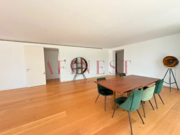 Apartamento T3 para Arrendamento em Marvila