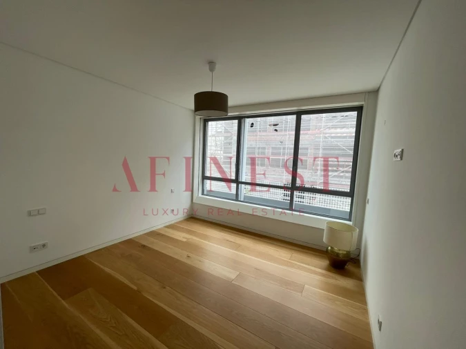 Apartamento T3 para Arrendamento em Marvila Foto 15