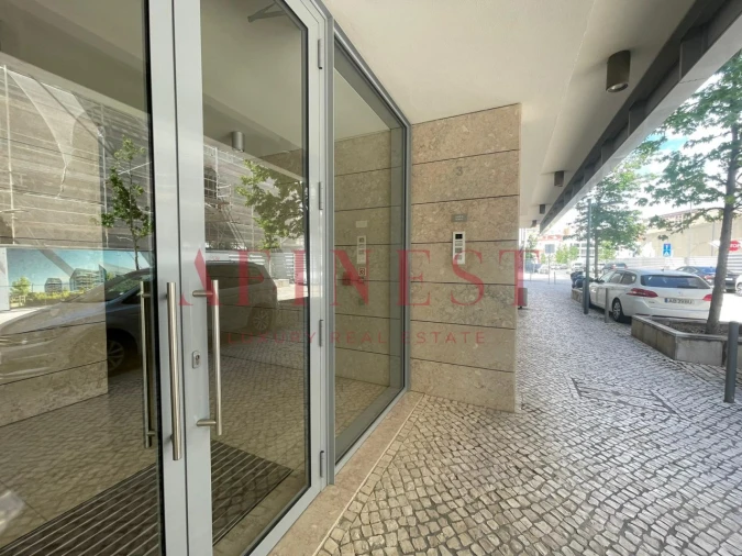 Apartamento T3 para Arrendamento em Marvila Foto 21