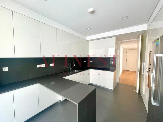 Apartamento T3 para Arrendamento em Marvila Foto 15