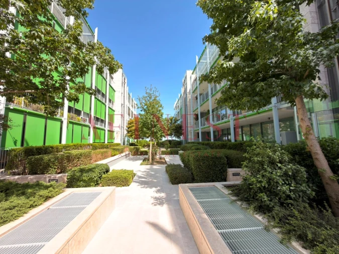 Apartamento T3 para Arrendamento em Marvila Foto 3
