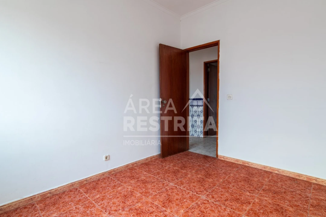 Apartamento T3 para Venda em Amora Foto 21
