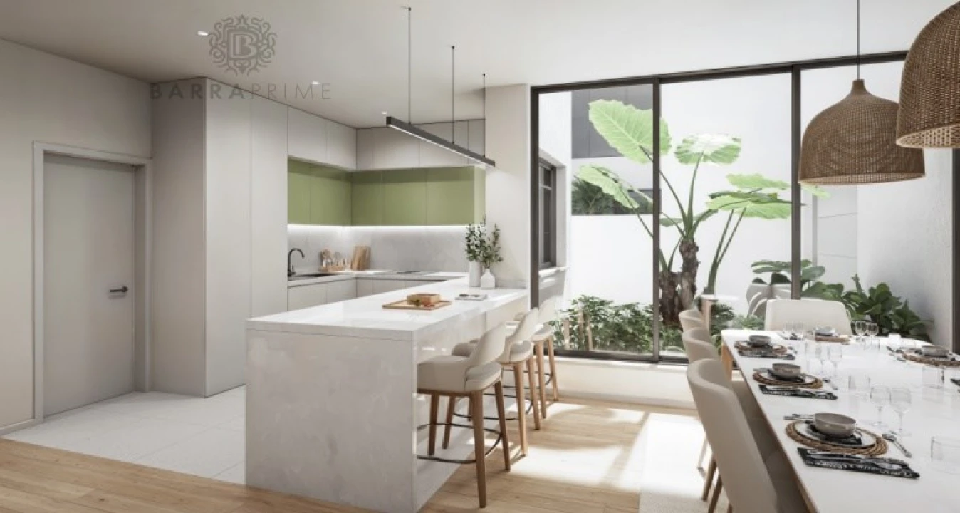 Moradia T4 para Venda em Santa Barbara de Nexe Foto 10