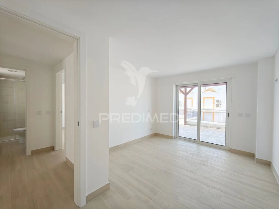 Moradia T1 para Venda em Vila Nova de Cacela Foto 14