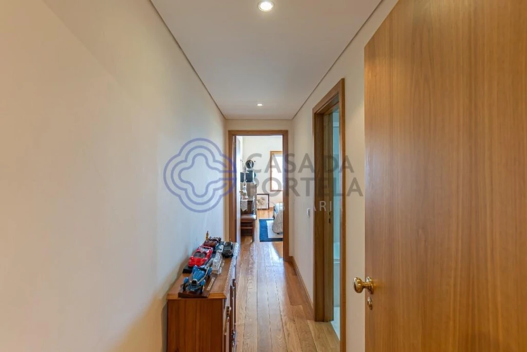 Apartamento T4 para Venda em Aldoar, Foz do Douro e Nevogilde Foto 4