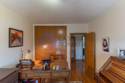 Apartamento T4 para Venda em Aldoar, Foz do Douro e Nevogilde
