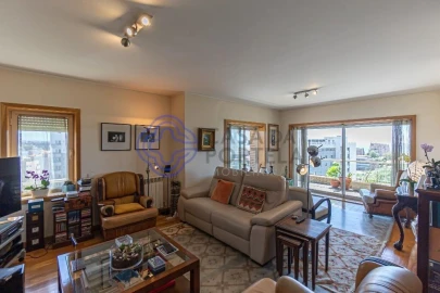 Apartamento T4 para Venda em Aldoar, Foz do Douro e Nevogilde