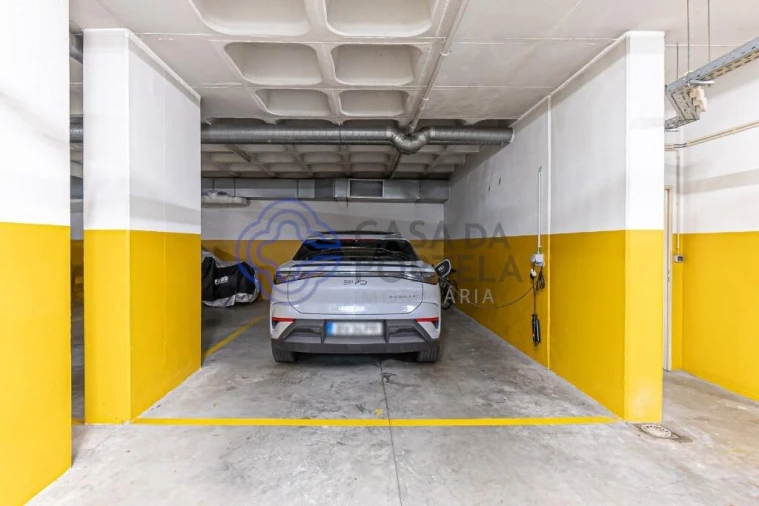 Apartamento T4 para Venda em Aldoar, Foz do Douro e Nevogilde Foto 36